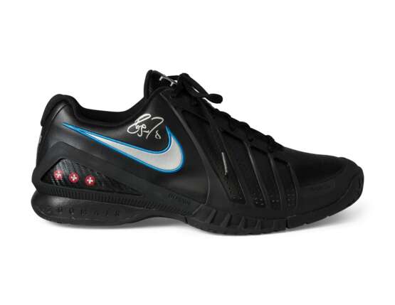 ROGER FEDERER'S TOURNAMENT NIGHT MATCH SNEAKERS - photo 1