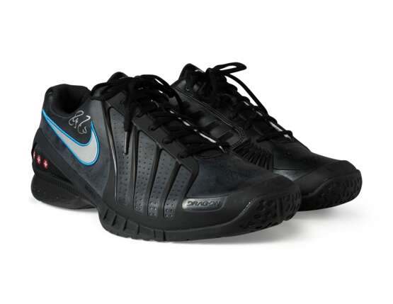 ROGER FEDERER'S TOURNAMENT NIGHT MATCH SNEAKERS - photo 4