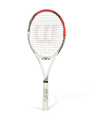 ROGER FEDERER'S CHAMPION RACKET - фото 1