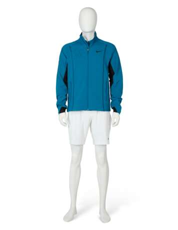 ROGER FEDERER'S CHAMPION OUTFIT AND JACKET - photo 8