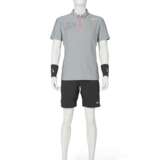 ROGER FEDERER'S TOURNAMENT NIGHT MATCH OUTFIT - photo 1