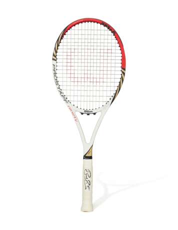 ROGER FEDERER'S CHAMPION RACKET - photo 1