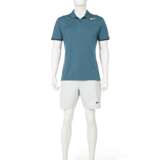 ROGER FEDERER'S TOURNAMENT OUTFIT AND JACKET - фото 1