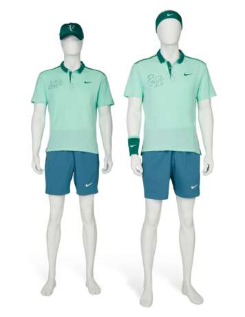 ROGER FEDERER'S CHAMPION OUTFITS - фото 1