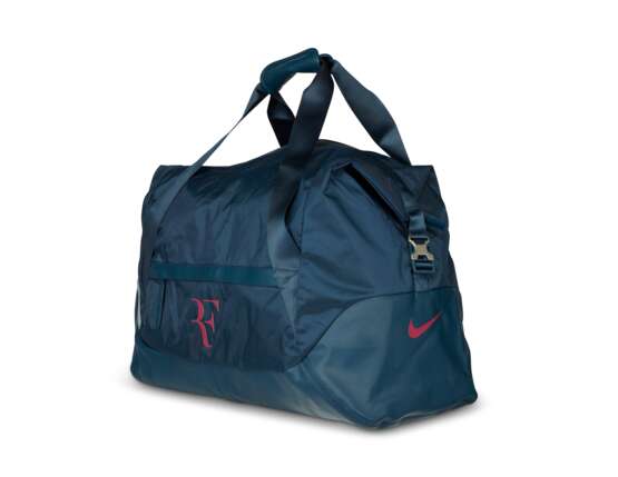 ROGER FEDERER'S CHAMPION BAG - фото 2