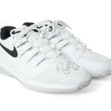 ROGER FEDERER'S CHAMPION SNEAKERS AND RACKET - photo 7