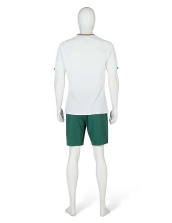 ROGER FEDERER'S MATCH OUTFIT - фото 3