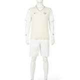 ROGER FEDERER'S TOURNAMENT OUTFIT AND SNEAKERS - фото 1
