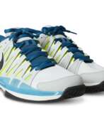 Shoes. ROGER FEDERER'S CHAMPION SNEAKERS