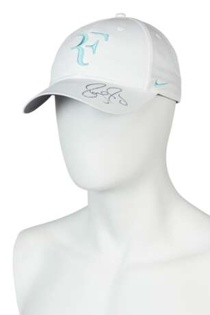 ROGER FEDERER'S TOURNAMENT CAP - photo 2