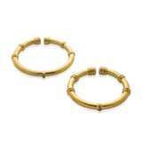NO RESERVE - PAIR OF LALAOUNIS GOLD BANGLES - Foto 1