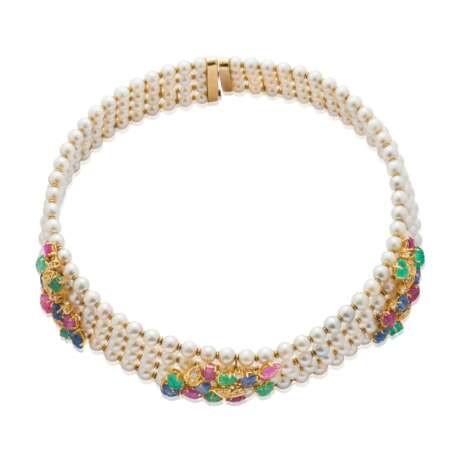 CULTURED PEARL, DIAMOND AND MULTI-GEM CHOKER AND EARRING SET - Foto 3