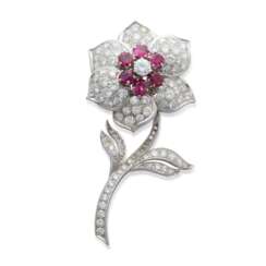NO RESERVE - DIAMOND AND RUBY BROOCH