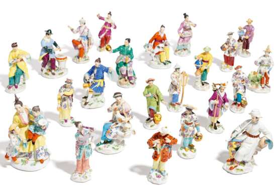 Meissen, Ensemble von 23 Japaner-Figuren - photo 1