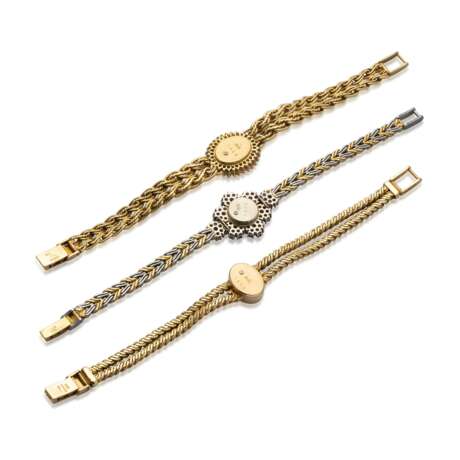 TWO DIAMOND AND GOLD WRISTWATCHES; TOGETHER WITH A SAPPHIRE, DIAMOND AND GOLD WRISTWATCH - фото 3