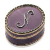 NO RESERVE - MEISTER ENAMEL, DIAMOND AND GOLD SNUFF-BOX - фото 1
