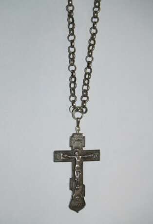 Крест иерейский наперсный в классическом стиле “Priest pectoral cross. Silver.”, Неизвестная ювелирная артель начала ХХ века, серебро 