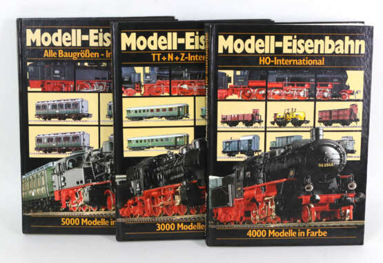 3 Bände Modell Eisenbahn - Foto 1