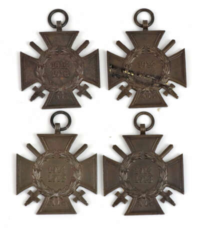 4 Ehrenkreuze für Frontkämpfer 1914/18 - photo 1