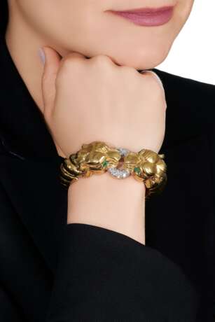 Gold, emerald and diamond bracelet, David Webb - photo 4