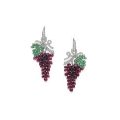 Pair of garnet, tsavorite and diamond earrings, Michele della Valle