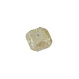 1 loser grünlich-gelber Diamant von 0,35 ct - photo 2