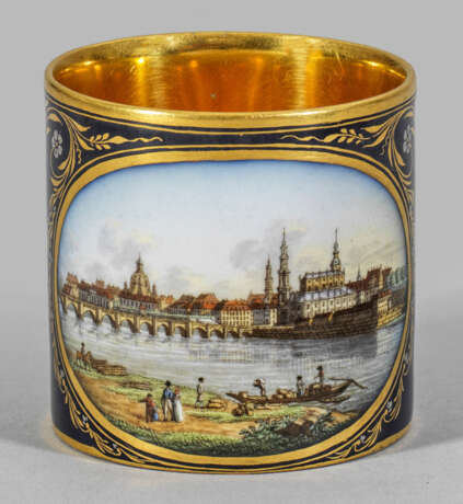 Prächtige Ziertasse mit Ansicht von Dresden - photo 1