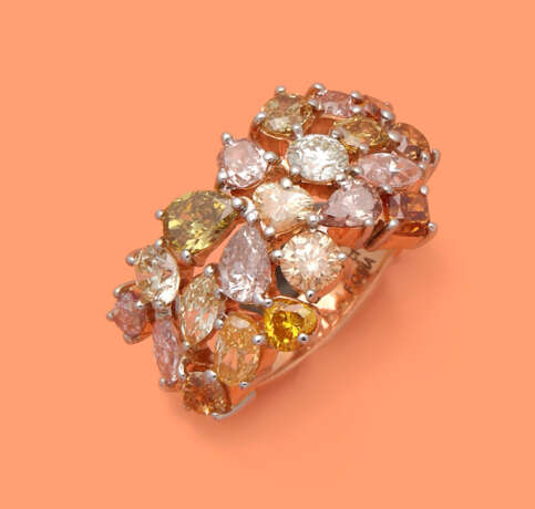 Extravaganter Natural Fancy-Diamantring - photo 1