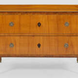 Biedermeier-Kommode - photo 1