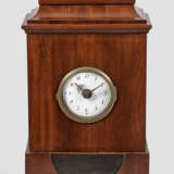 Biedermeier-Kommodenuhr - photo 1