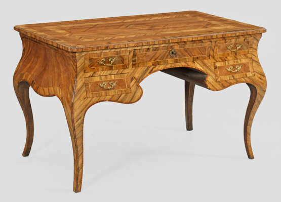 Louis XV-Schreibtisch - photo 1