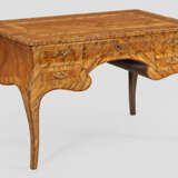 Louis XV-Schreibtisch - photo 1