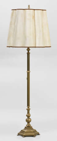 Stehlampe im Barock-Stil - Foto 1