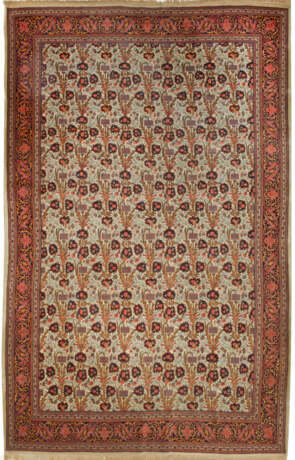 Täbris-Teppich mit Arabesken - photo 1