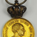 Bayern: Civil-Verdienst-Medaille, in Gold Miniatur. - Foto 1