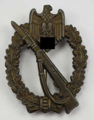 Infanterie Sturmabzeichen, in Bronze - AS im Dreieck.