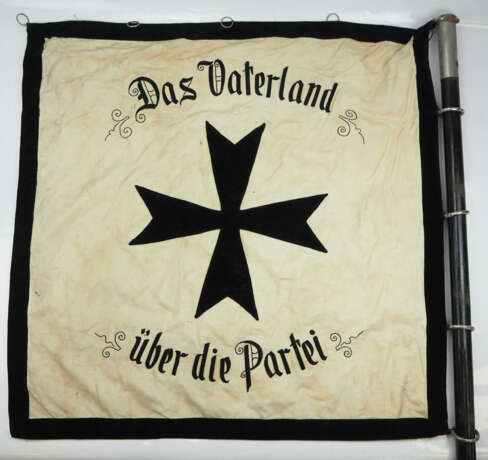 Jungdeutscher Orden: Banner und Fahnenträger-Ringkragen der Bruderschaft Marburg Stadt. - photo 4
