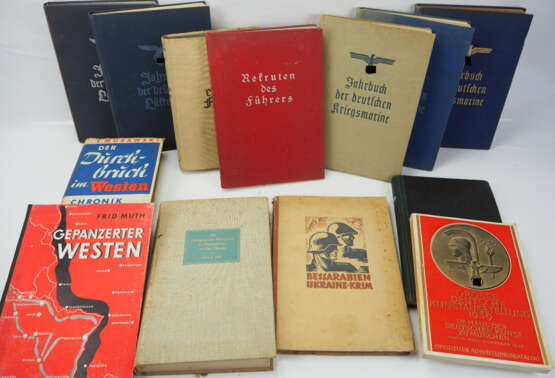 3. Reich: Literatur Lot. - фото 1