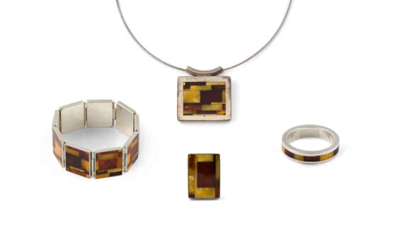 SCHMUCK-SET MIT BERNSTEIN - photo 1