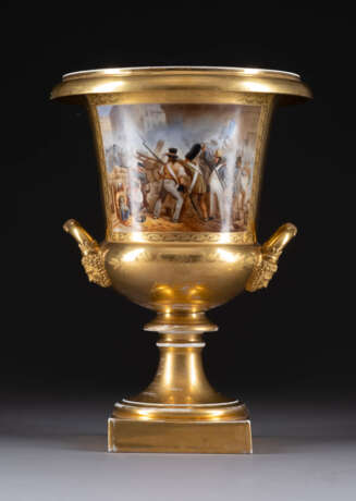 KRATERVASE MIT BATAILLESZENEN - photo 1