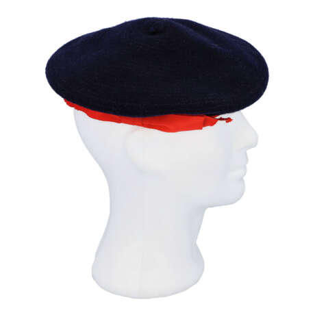 CHANEL VINTAGE Beret. - photo 3