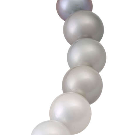 Außergewöhnliche Perlenkette im Farbverlauf, - photo 7