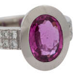 Eleganter Ring mit pinkfarbenem Saphir - photo 5