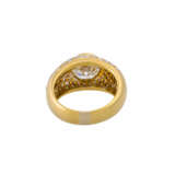 Ring mit zentralem Brillant von ca. 2,9 ct, - photo 4