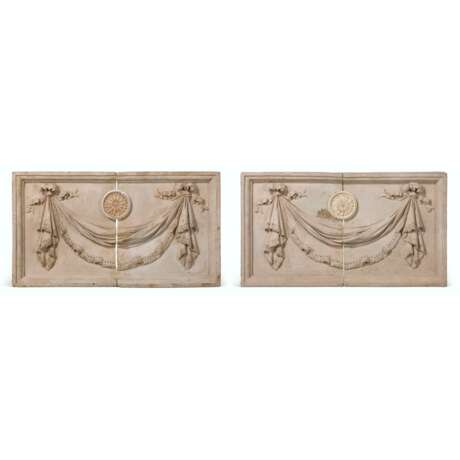 Coade. A PAIR OF GEORGE III COADE STONE RELIEF PANELS FROM PHILLIMORE PLACE - photo 1