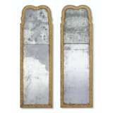 A MATCHED PAIR OF ENGLISH GILTWOOD AND GILT-GESSO PIER MIRRORS - фото 1