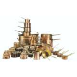 AN ASSEMBLED FRENCH COPPER AND BRASS BATTERIE-DE-CUISINE - фото 1