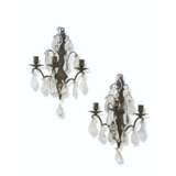 A PAIR OF FRENCH BRONZE, CUT AND MOULDED-GLASS THREE-BRANCH WALL-LIGHTS - фото 1