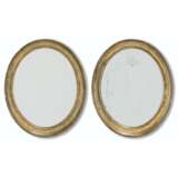 A PAIR OF VICTORIAN GILTWOOD SMALL OVAL MIRRORS - фото 1