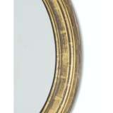 A PAIR OF VICTORIAN GILTWOOD SMALL OVAL MIRRORS - Foto 5